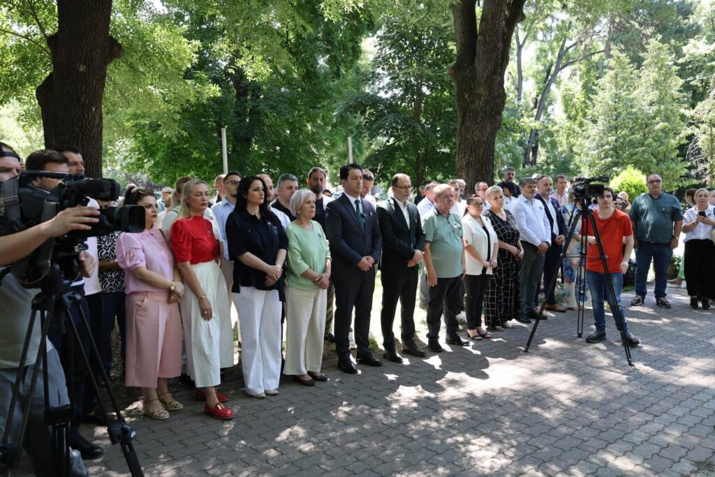 Çairi kujton viktimat e gjenocidit në Srebrenicë
