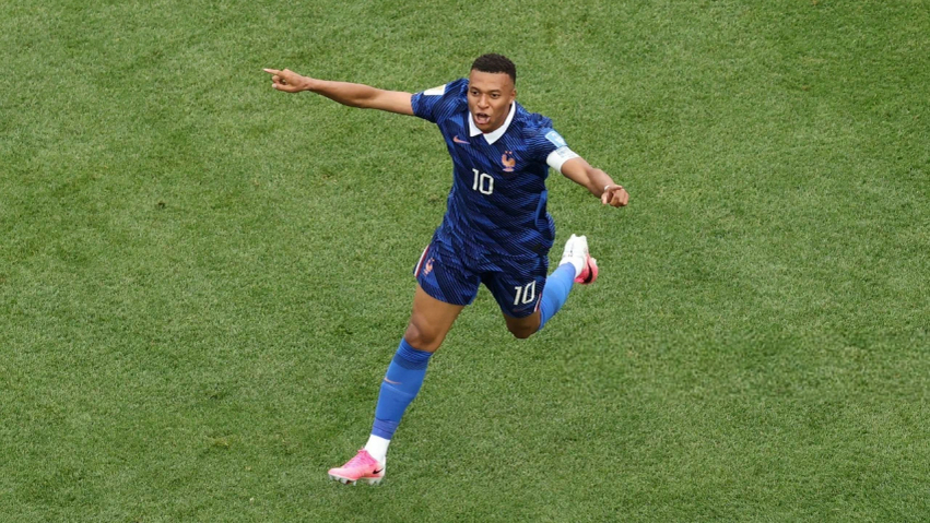 E turpshme/ Senatorja paraguajane për Mbappe: I shëmtuar, i rritur mes shimpazeve. Reagon Parisi zyrtar: E neveritshme…